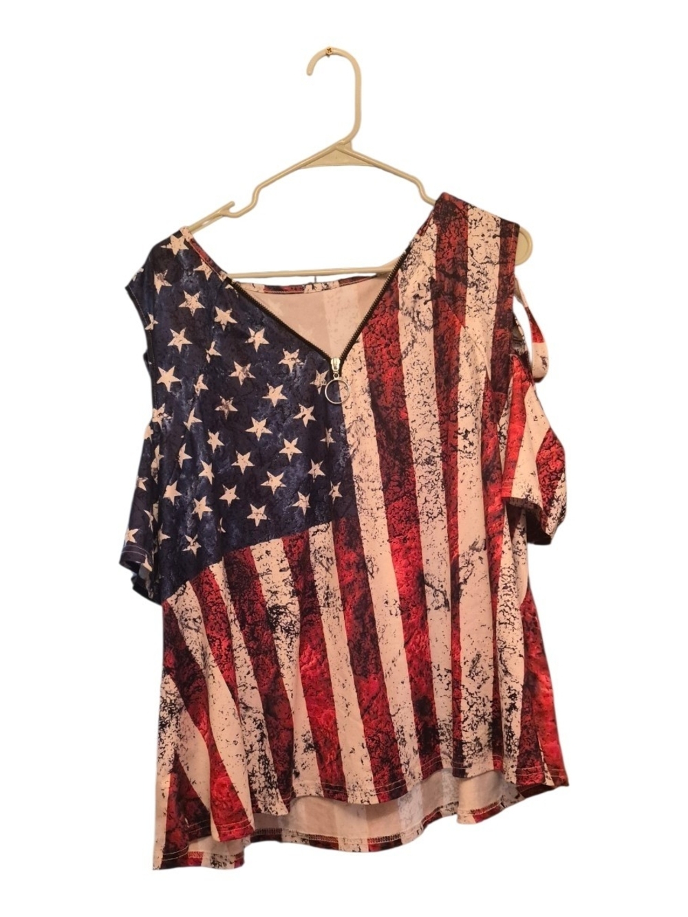 American Flag Cold-Shoulder V-Neck Top in Red, White & Blue, Shein, 3XL